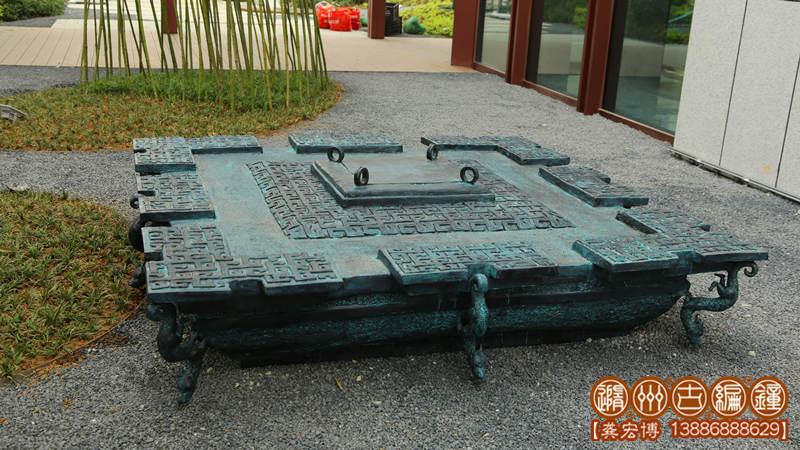 青銅古鎮(zhèn)文化雕塑